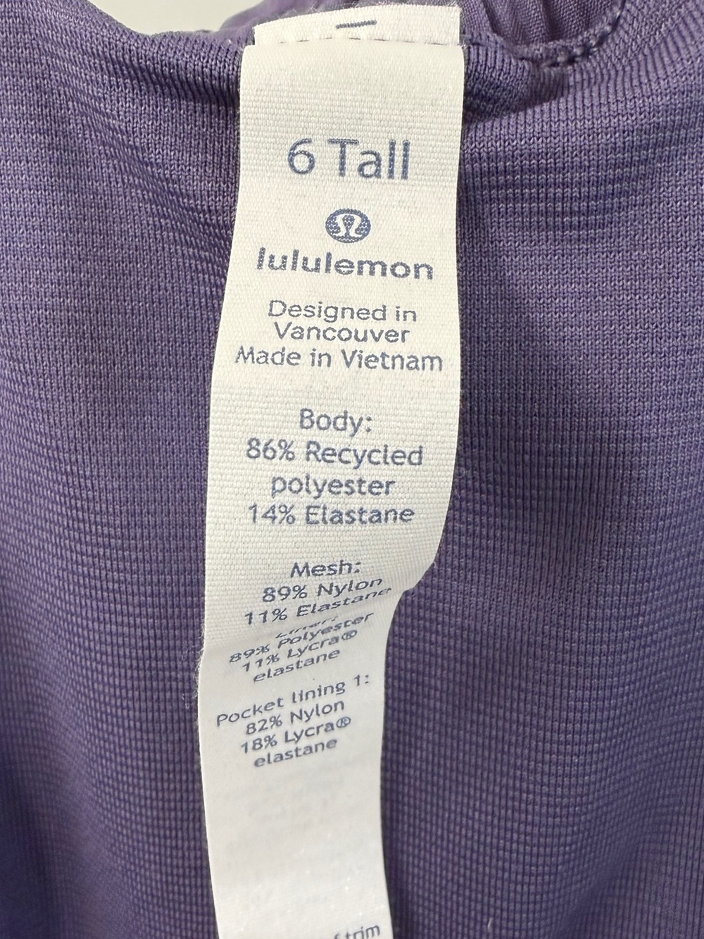Lululemon hotty hot shorts purple 6 tall - Picture 7 of 9